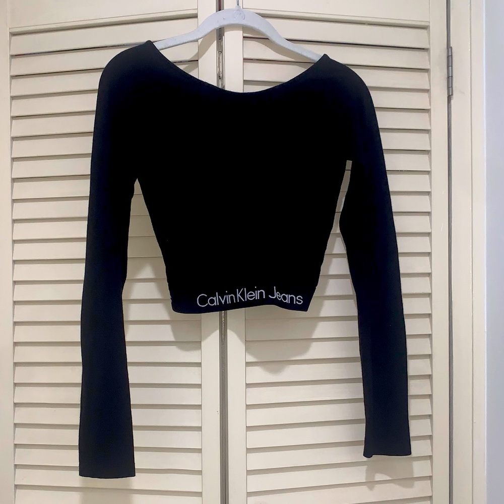 Calvin Klein Black Long-sleeve Crop Top